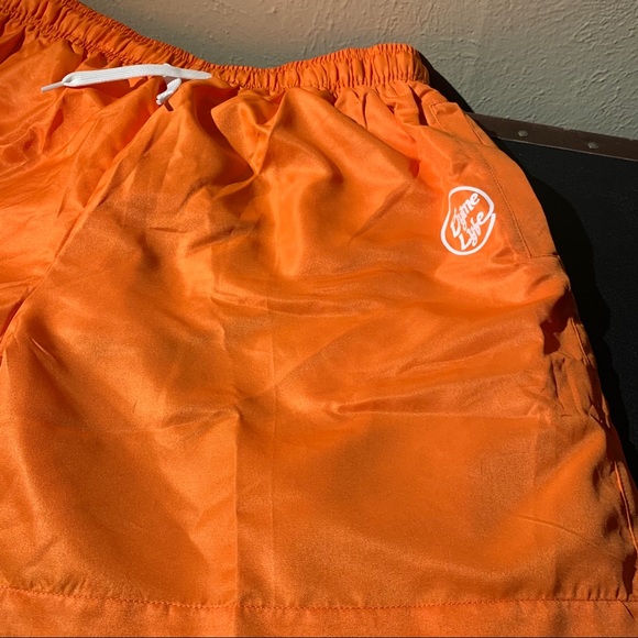 Dyme Lyfe Men’s Swim Shorts - Picture 3 of 4